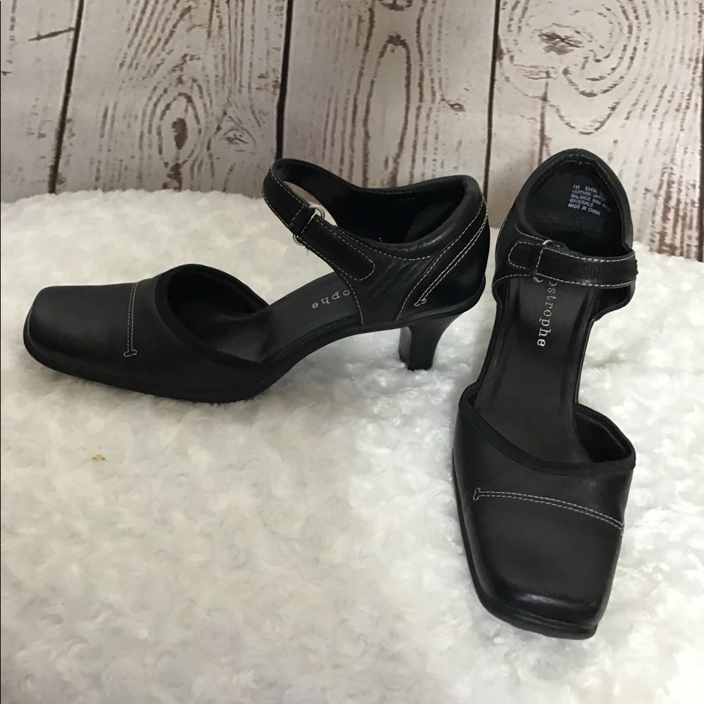 Apostrophe Black Shoes